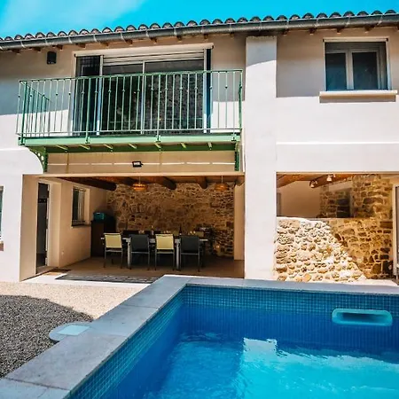 Superbe Maison De Village-piscine-ideal Famille Bourdic