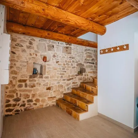 Superbe Maison De Village-piscine-idéal Famille Casa vacanze