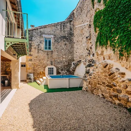 Superbe Maison De Village-piscine-ideal Famille Holiday home *