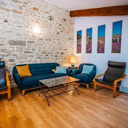 Superbe Maison De Village-piscine-ideal Famille Bourdic