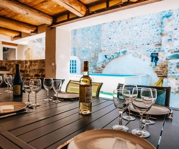 Ferienhaus Superbe Maison De Village-piscine-ideal Famille
