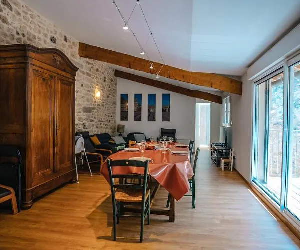 Superbe Maison De Village-piscine-ideal Famille