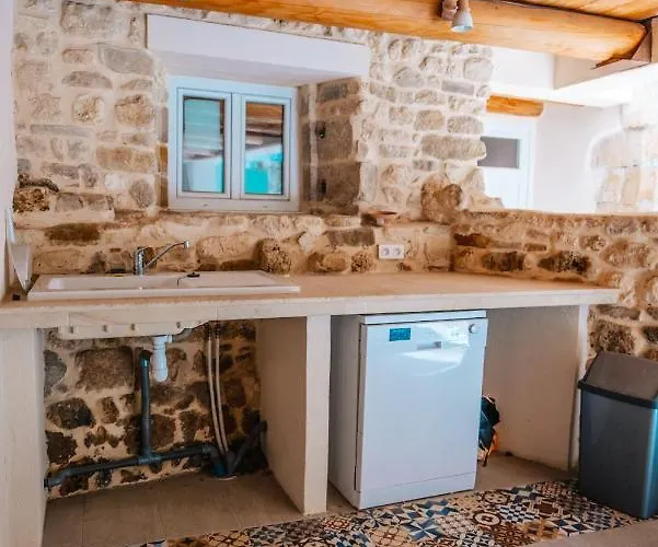 Ferienhaus Superbe Maison De Village-piscine-ideal Famille *