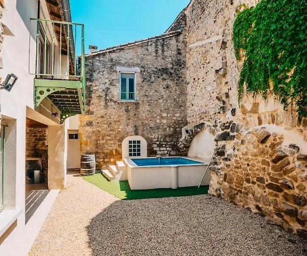Ferienhaus Superbe Maison De Village-piscine-ideal Famille *