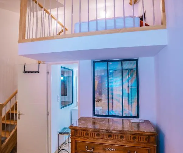 Superbe Maison De Village-piscine-ideal Famille * Bourdic