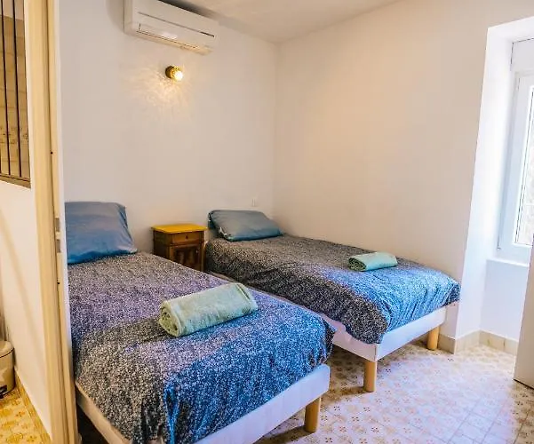 Ferienhaus Superbe Maison De Village-piscine-ideal Famille *